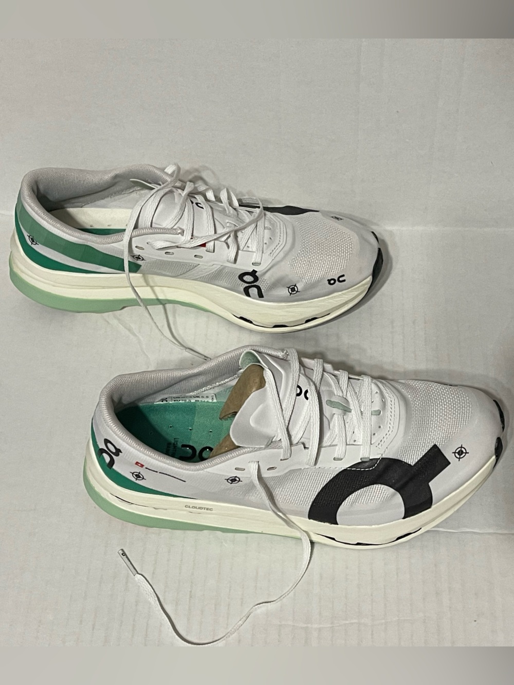 On Running Cloudboom Echo 3 Women’s Shoes — White & Mint - Picture 2 of 8